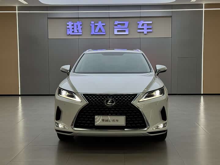 Фото 2 - Lexus RX