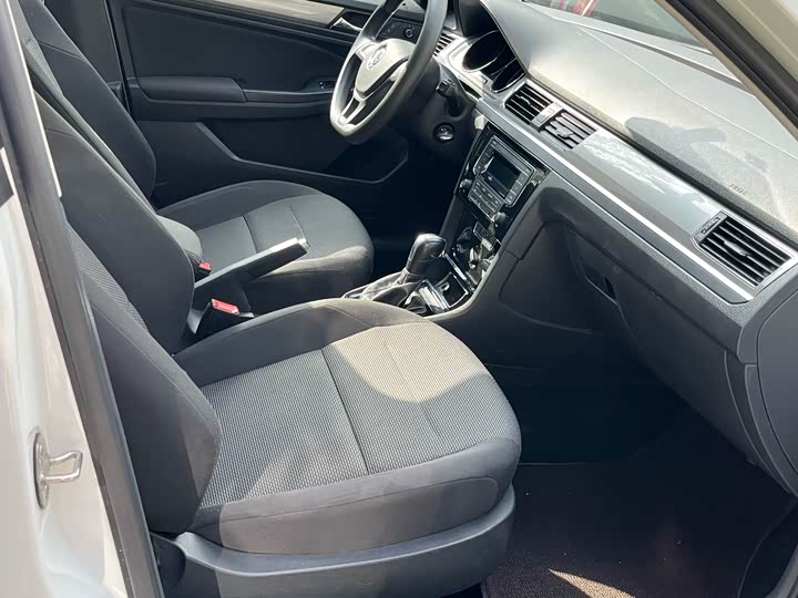 Фото 22 - Volkswagen Bora