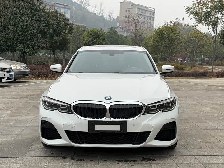 Фото 2 - BMW 3 Series