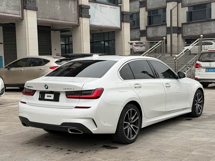 Фото 7 - BMW 3 Series