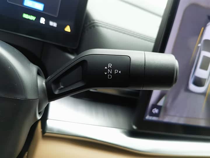 Фото 13 - Geely Galaxy A7