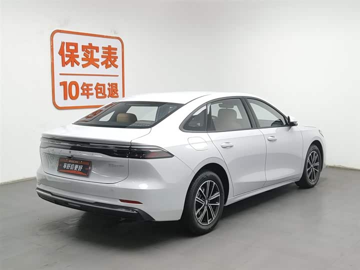 Фото 2 - Geely Galaxy A7