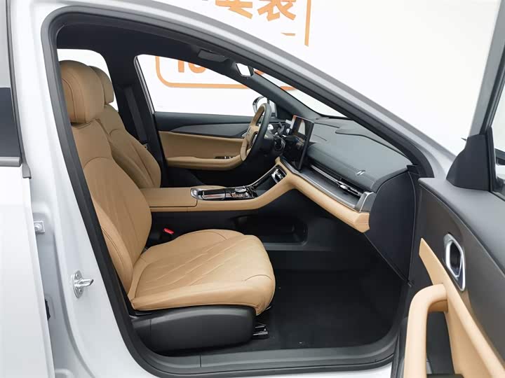 Фото 23 - Geely Galaxy A7
