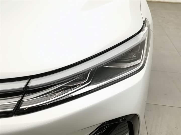 Фото 7 - Geely Galaxy A7