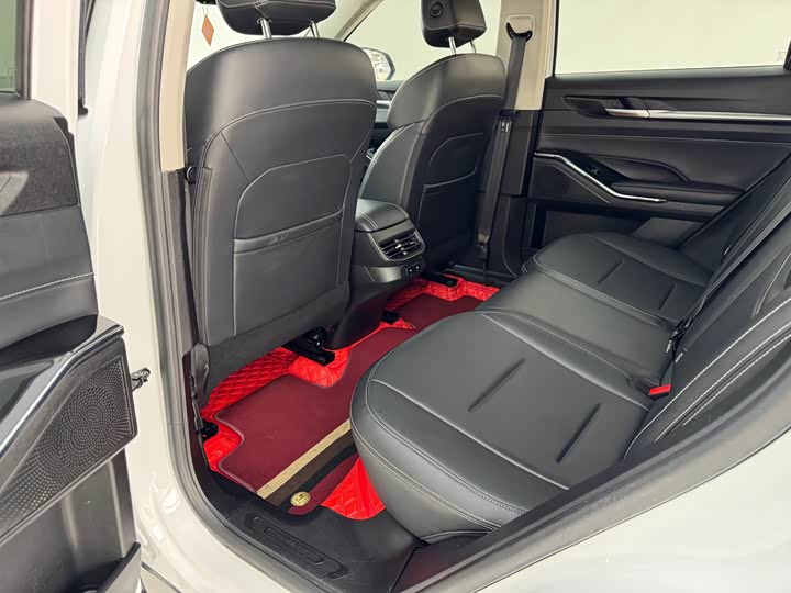 Фото 11 - Haval H6