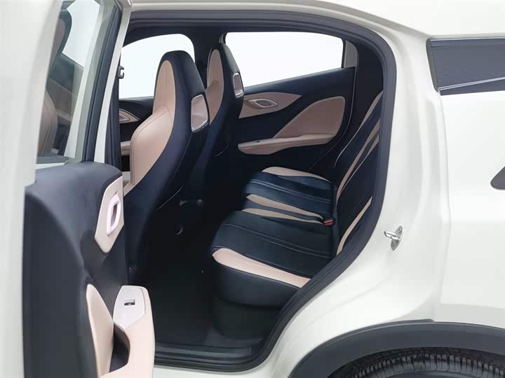 Фото 15 - BYD Seagull