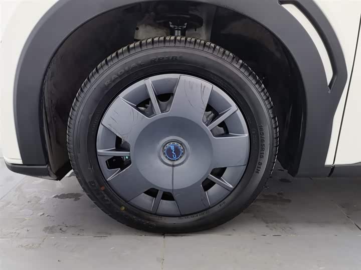 Фото 17 - BYD Seagull