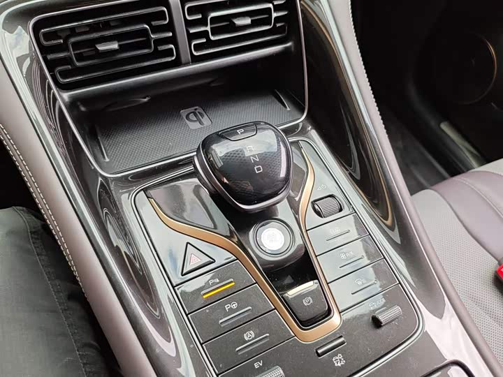 Фото 14 - BYD Frigate 07