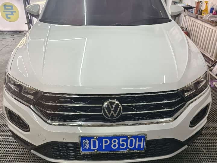 Фото 3 - Volkswagen T-Roc
