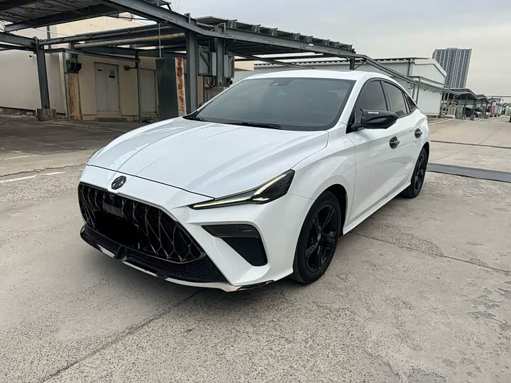 Фото 1 - MG Motor 5 Scorpio