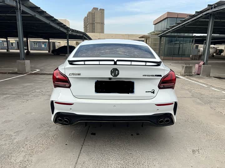 Фото 4 - MG Motor 5 Scorpio