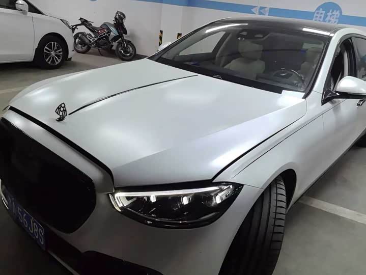 Фото 1 - Mercedes-Benz Maybach S-Class