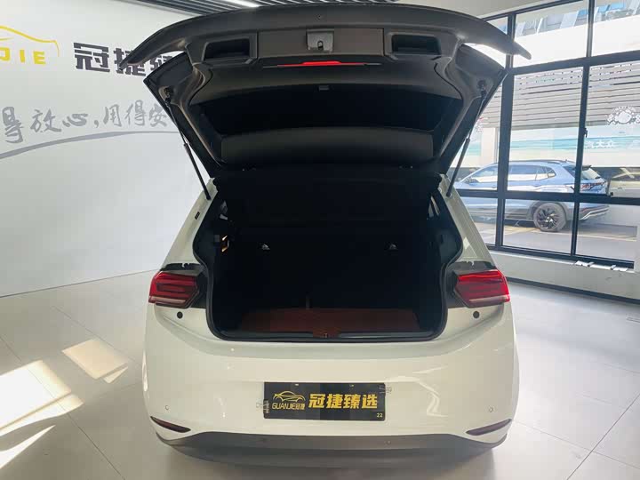 Фото 13 - Volkswagen ID.3