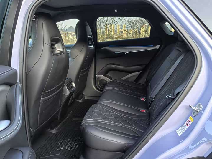 Фото 9 - BYD Sea Lion 07 EV