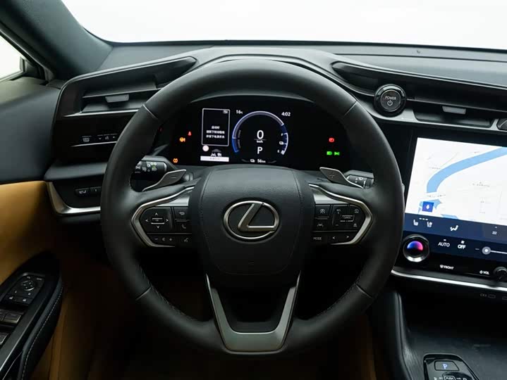 Фото 21 - Lexus RZ