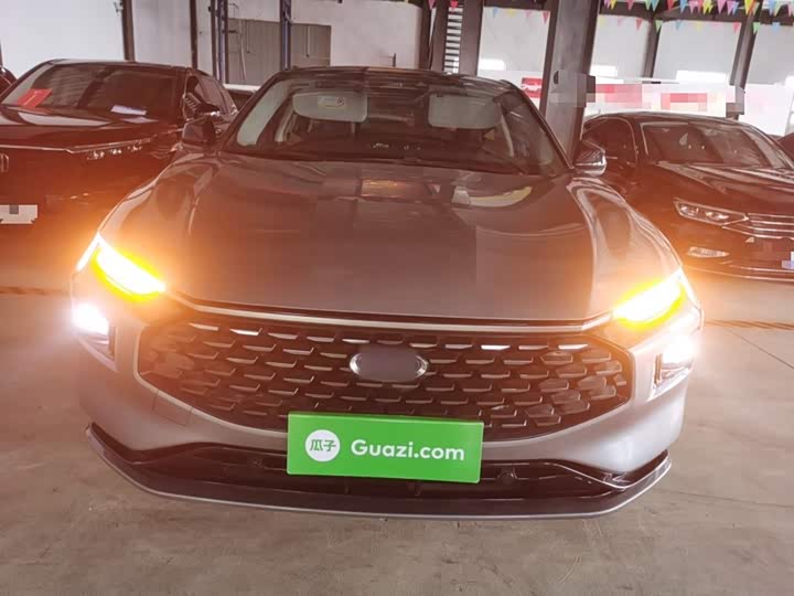 Фото 3 - Ford Mondeo