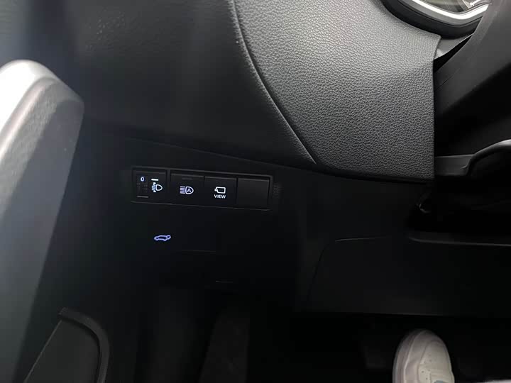 Фото 14 - Toyota Frontlander