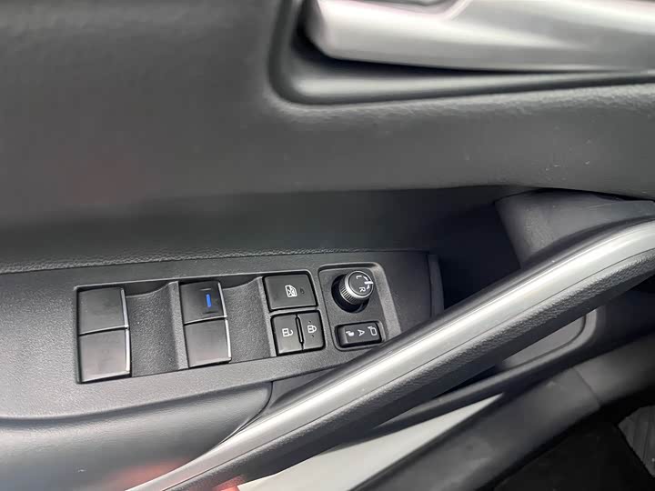 Фото 15 - Toyota Frontlander