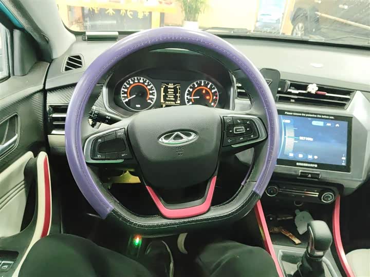 Фото 11 - Chery Tiggo 3x