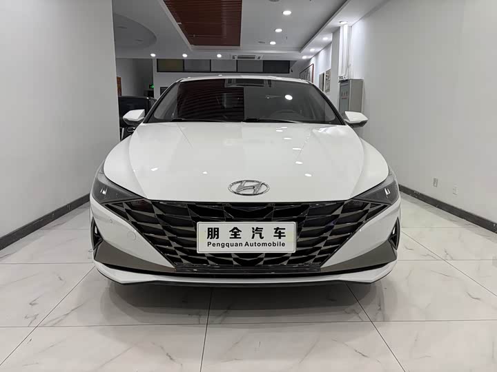 Фото 2 - Hyundai Elantra N line