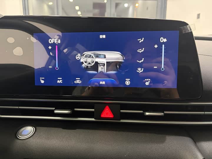 Фото 9 - Hyundai Elantra N line