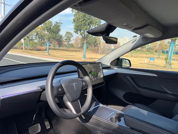 Фото 5 - Tesla Model Y