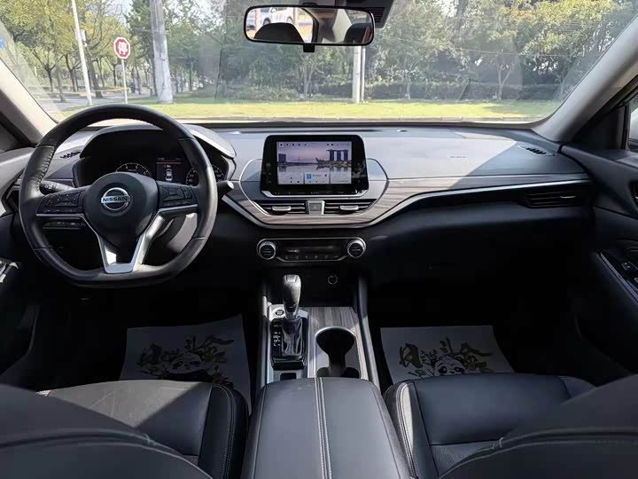 Фото 5 - Nissan Teana