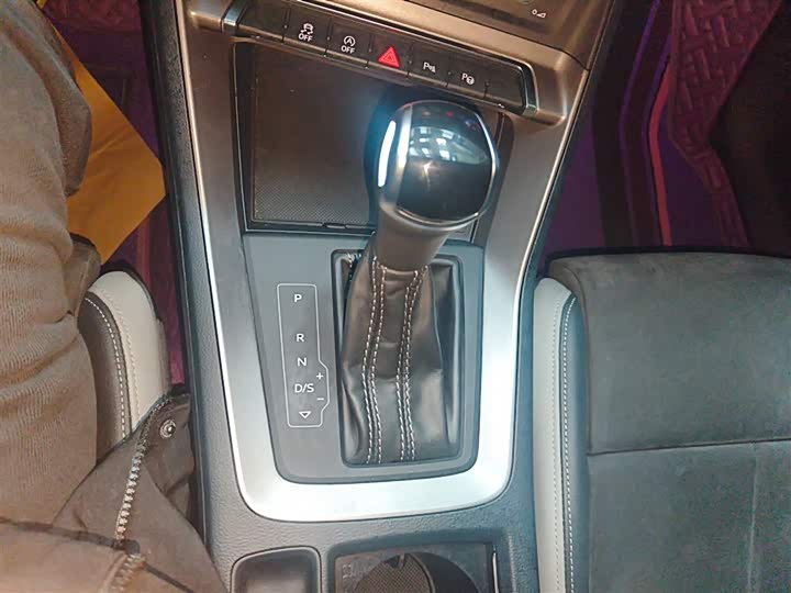 Фото 14 - Audi Q3