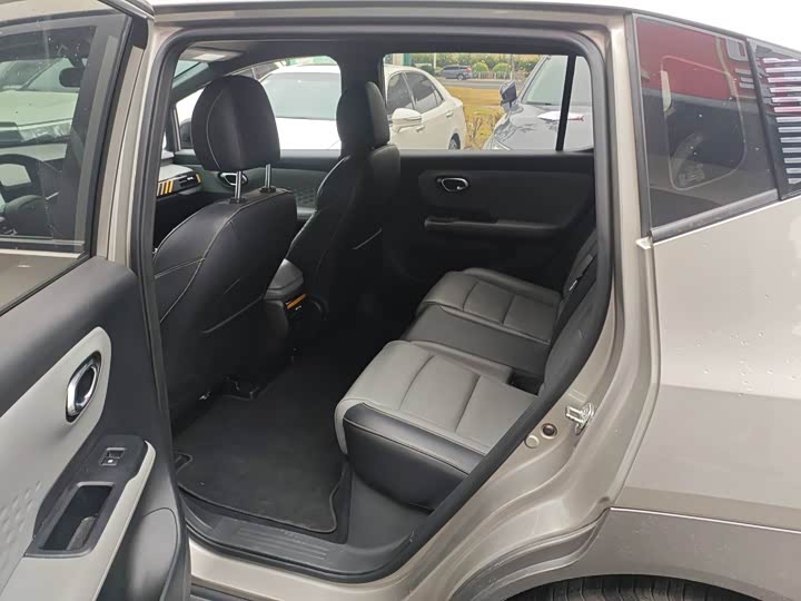 Фото 6 - GAC Aion Y