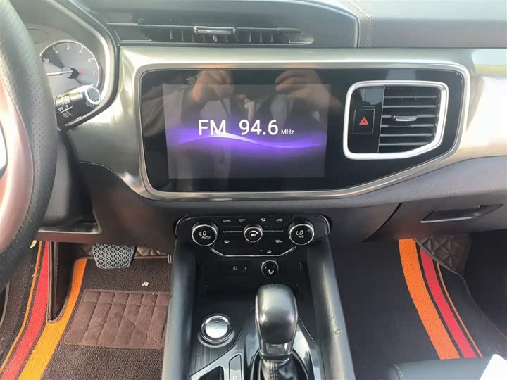 Фото 13 - Chery Tiggo 8