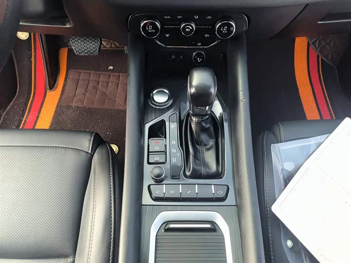 Фото 14 - Chery Tiggo 8