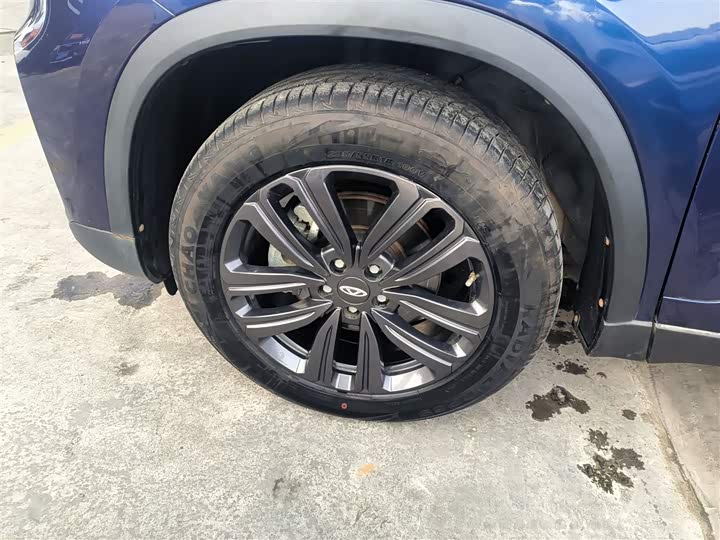 Фото 23 - Chery Tiggo 8