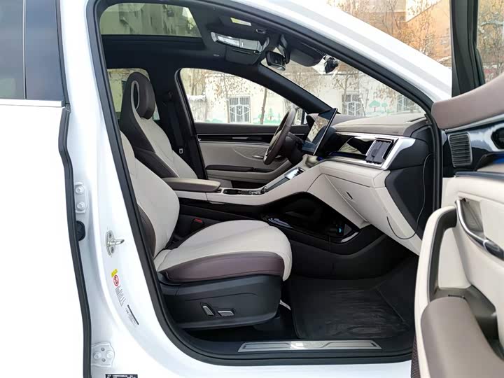 Фото 8 - BYD Song Plus Hybrid/EV