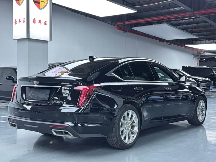 Фото 19 - Cadillac CT5