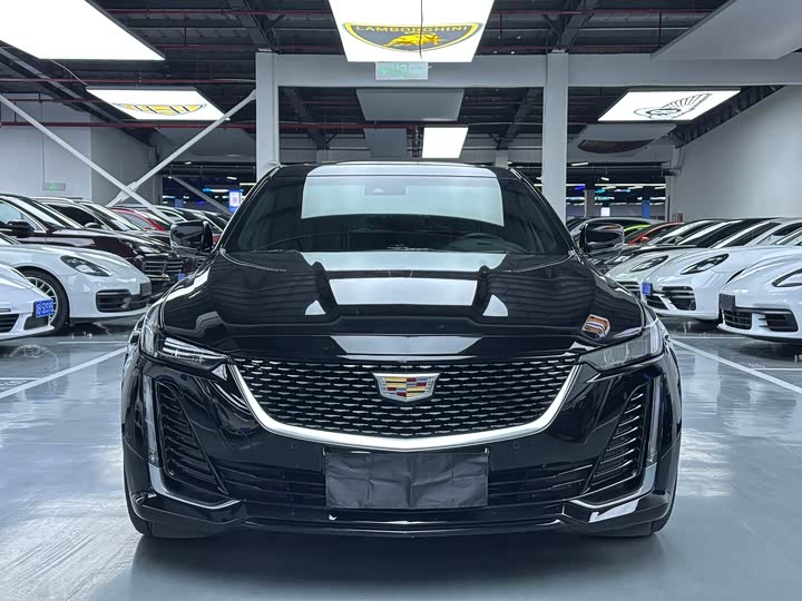 Фото 2 - Cadillac CT5