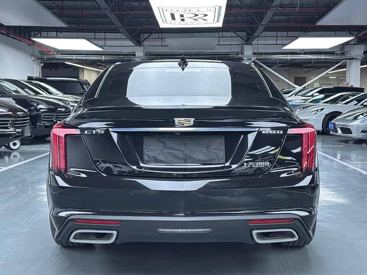Фото 20 - Cadillac CT5