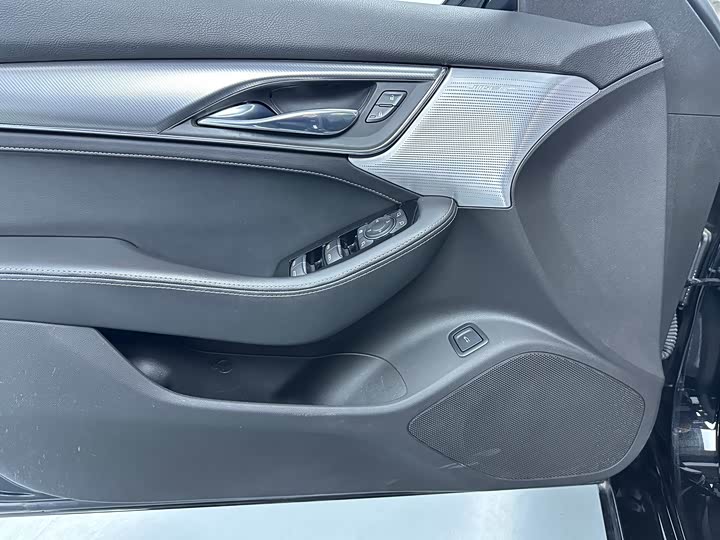 Фото 7 - Cadillac CT5