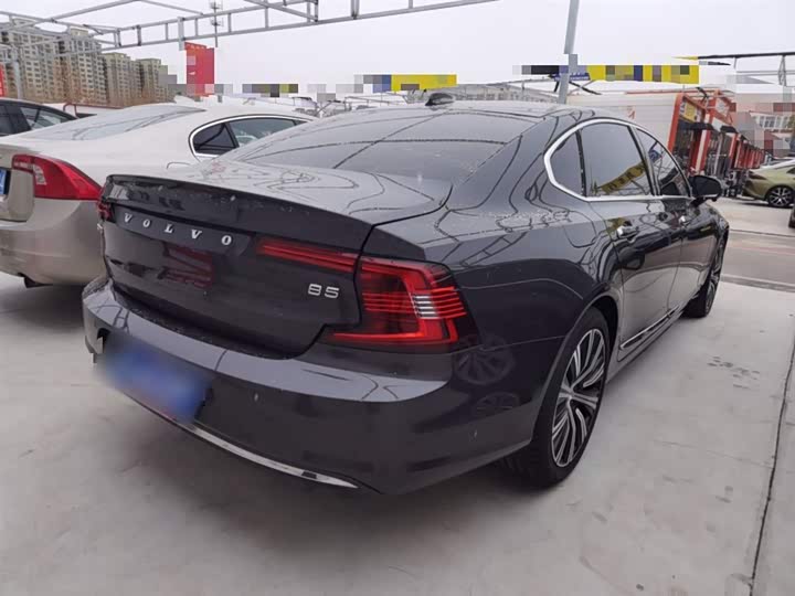 Фото 7 - Volvo S90