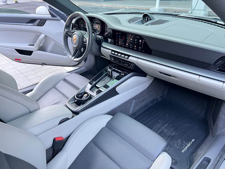 Фото 6 - Porsche 911