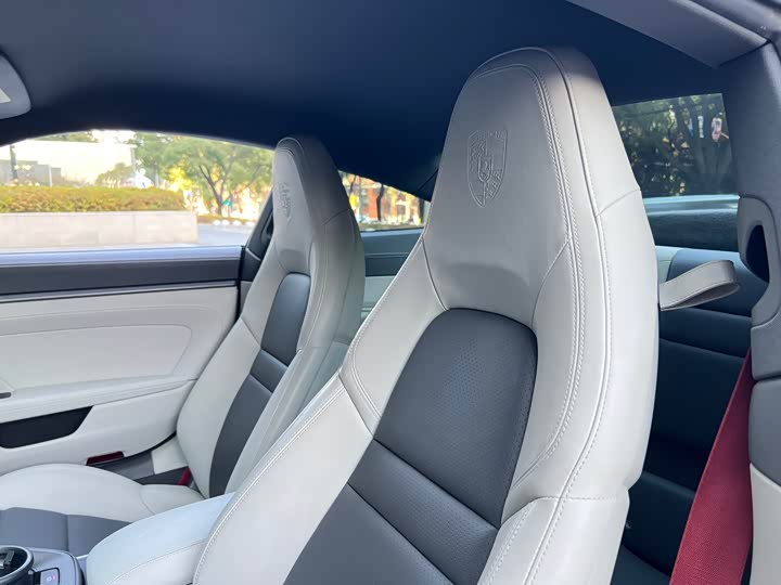 Фото 7 - Porsche 911