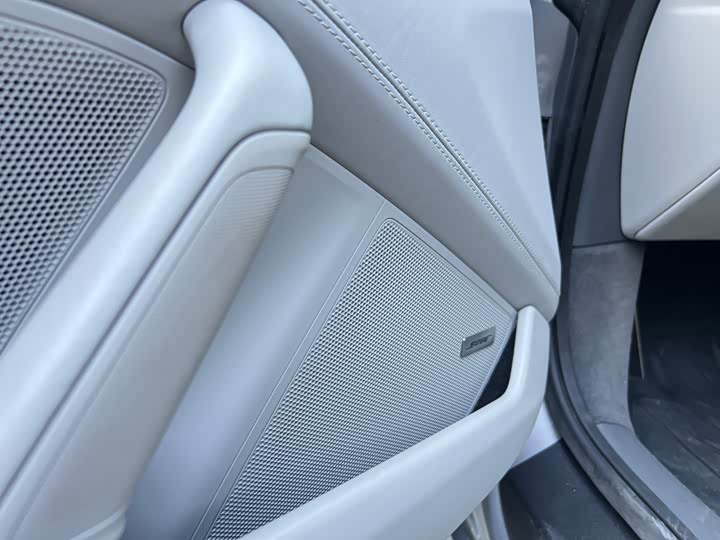 Фото 9 - Porsche 911