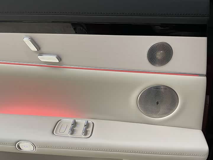 Фото 9 - Stelato S9