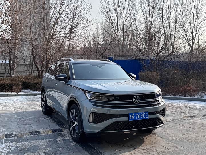 Фото 3 - Volkswagen Tavendor