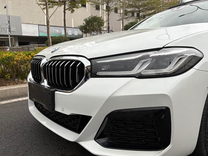 Фото 10 - BMW 5 Series