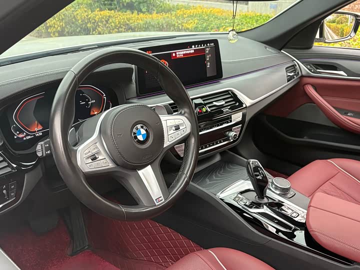 Фото 11 - BMW 5 Series