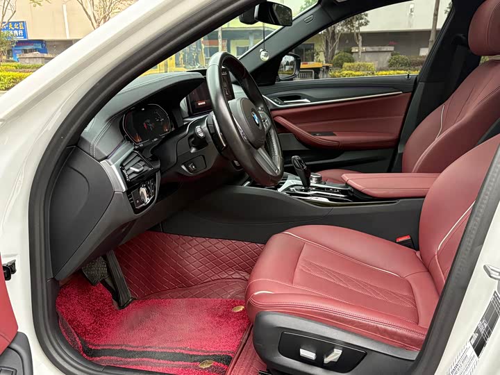 Фото 4 - BMW 5 Series