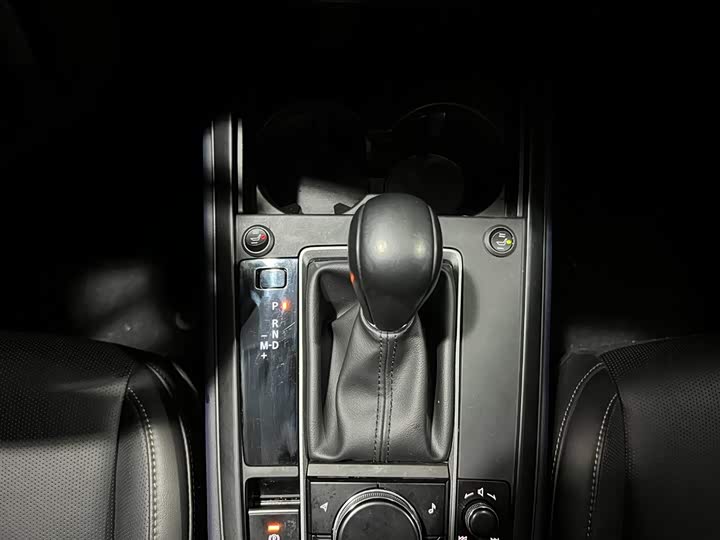 Фото 15 - Mazda CX-30