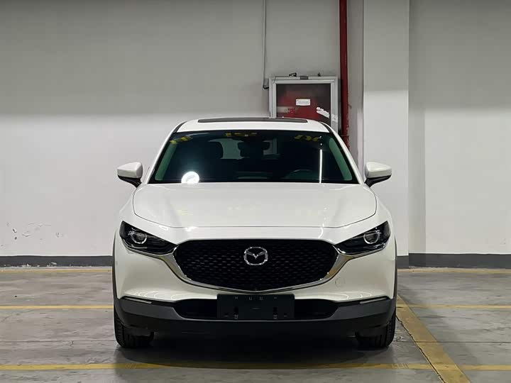 Фото 2 - Mazda CX-30
