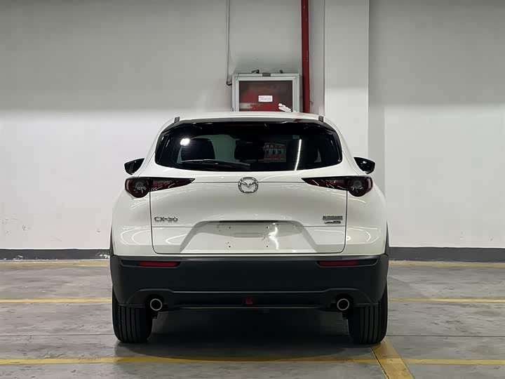 Фото 6 - Mazda CX-30