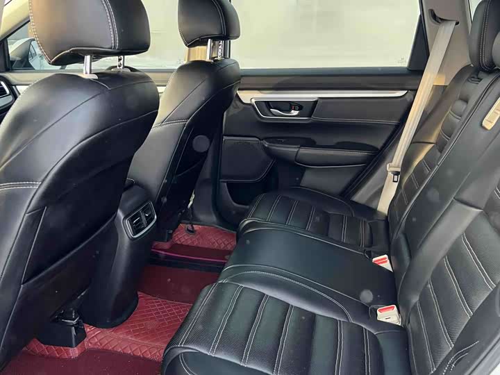 Фото 6 - Honda CR-V